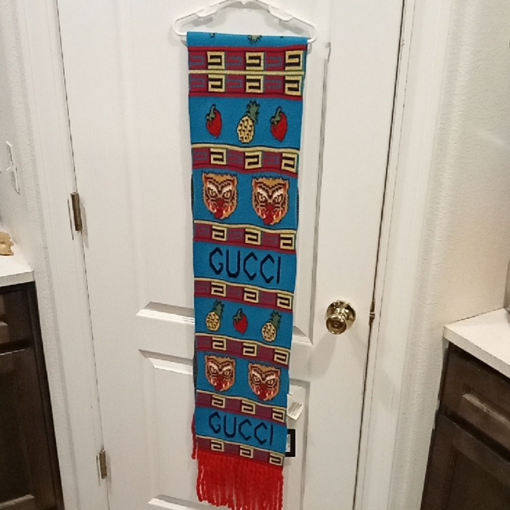 Gucci Blue and Red Graphic Scarf